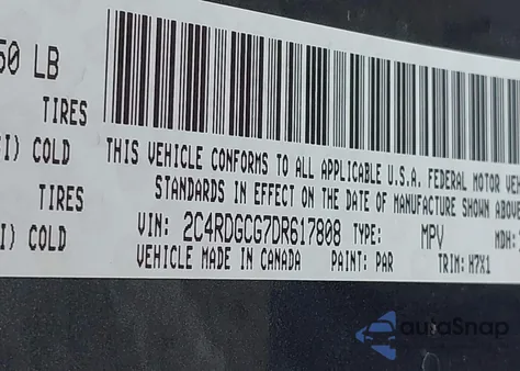 2013 Dodge Grand Caravan Sxt z USA, uszkodzony, nr VIN 2C4RDGCG7DR617808